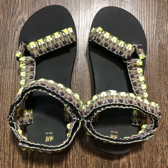 H&M Platform Strappy Sandals - Picture 10 of 15